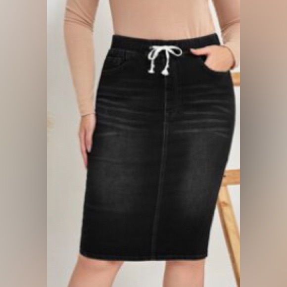🖤SKIRT~Black denim~SHEIN/Emory Rose~5X🖤 - Picture 6 of 6